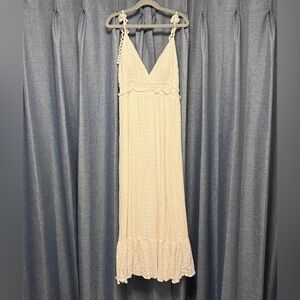 Lulu’s White Cotton Sun Maxi Dress Size XS